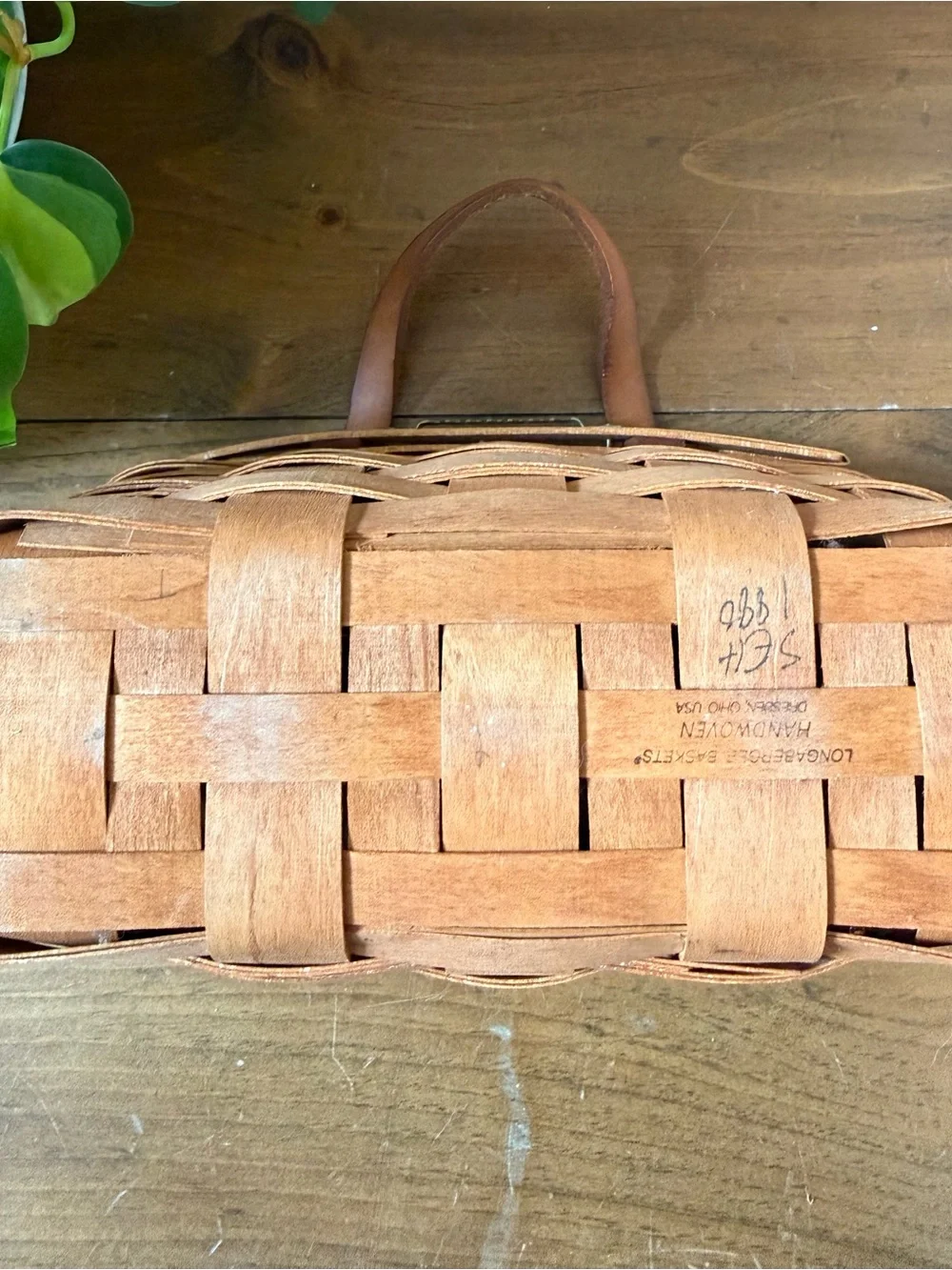 1990 Longaberger vintage Medium Key Basket woven leather handle cottagecore EUC